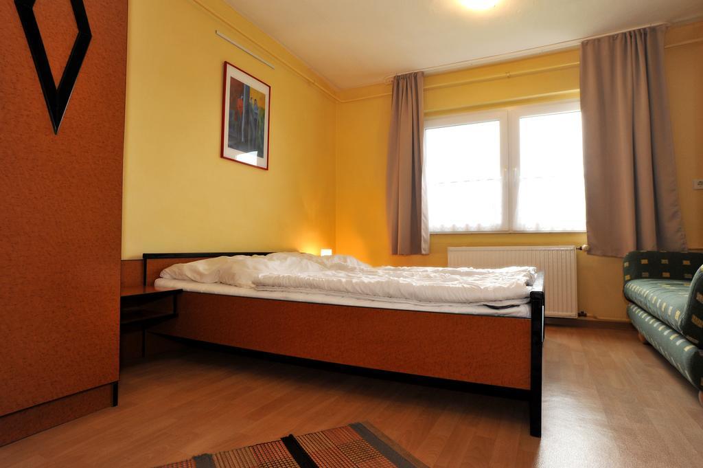 Nohotel Hostel Dranske Habitación foto