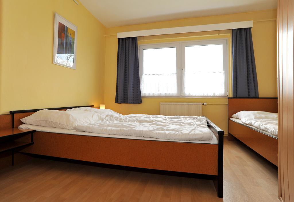 Nohotel Hostel Dranske Habitación foto