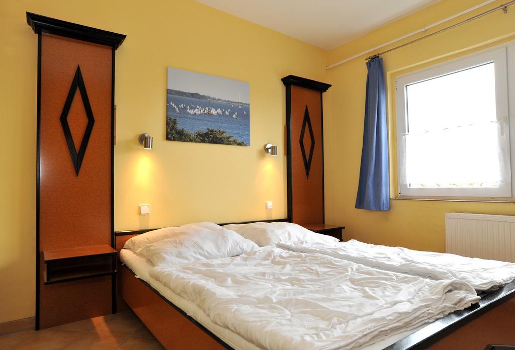 Nohotel Hostel Dranske Habitación foto