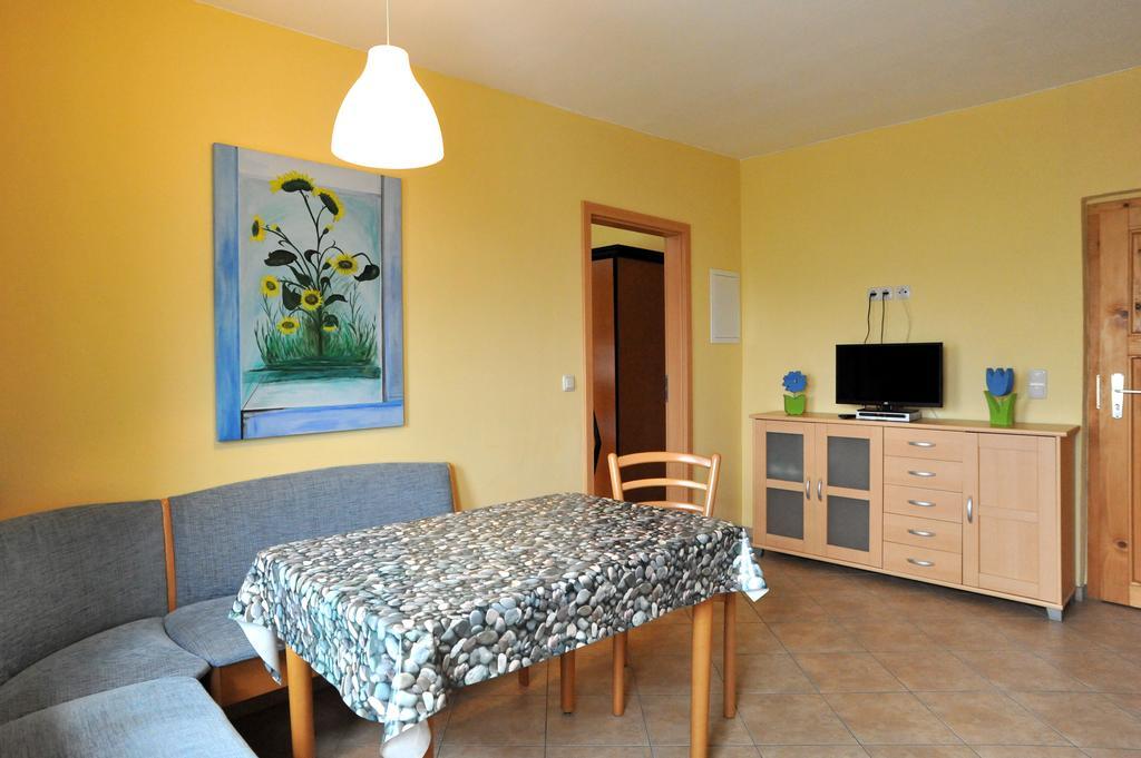 Nohotel Hostel Dranske Habitación foto